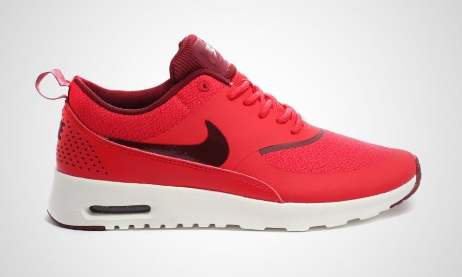 nike-sportswear-holiday-2014-preview-24-900x540