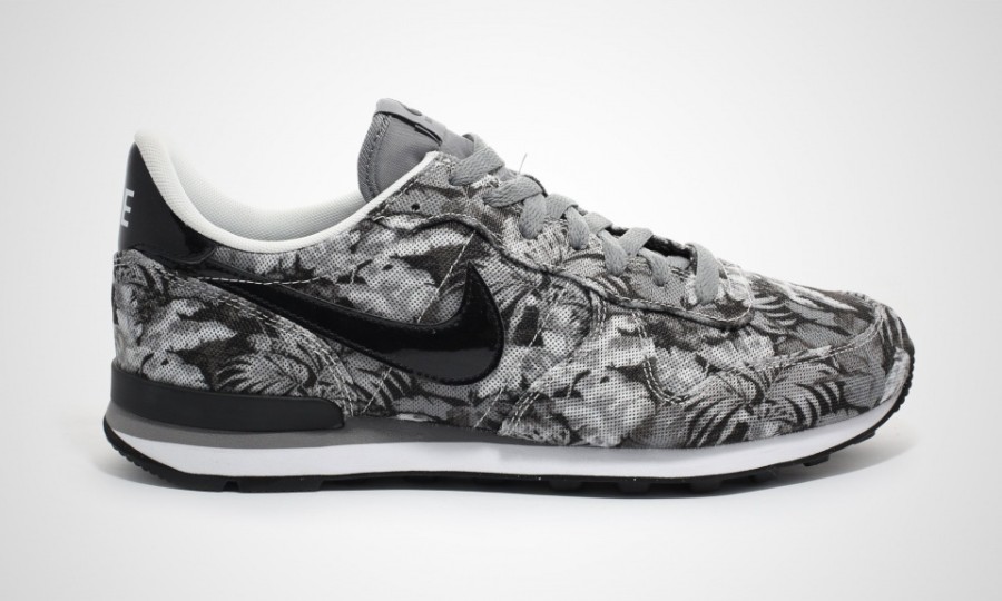 nike-sportswear-holiday-2014-preview-25-900x540