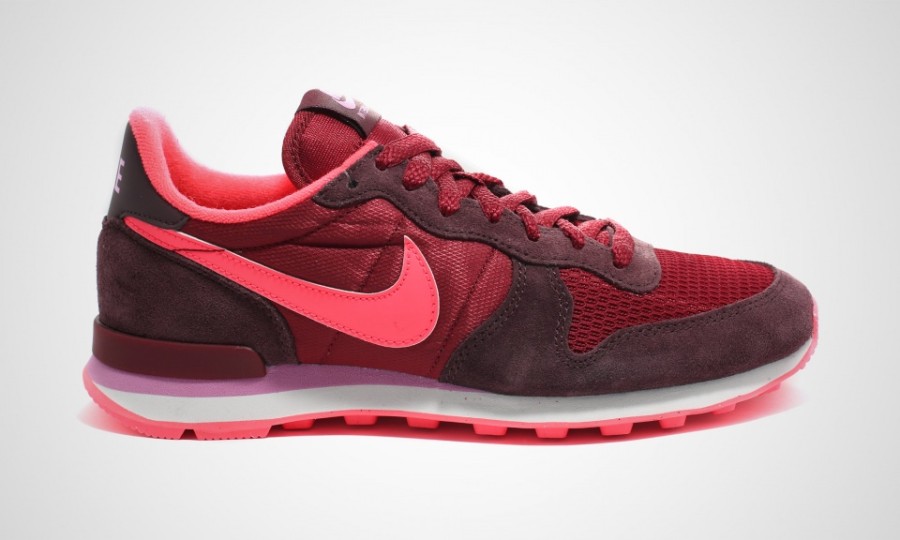 nike-sportswear-holiday-2014-preview-27-900x540
