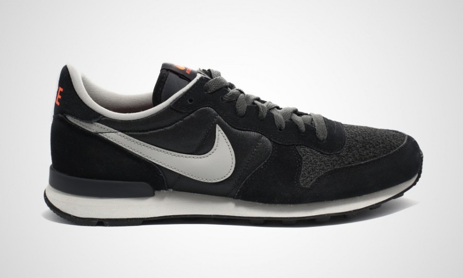 nike-sportswear-holiday-2014-preview-28-900x540