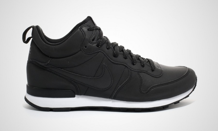 nike-sportswear-holiday-2014-preview-32-900x540