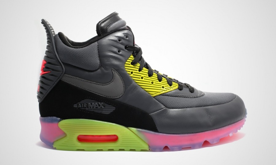 nike-sportswear-holiday-2014-preview-36-900x540