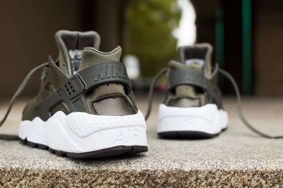 nike-wmns-air huarache-cargo khaki_07
