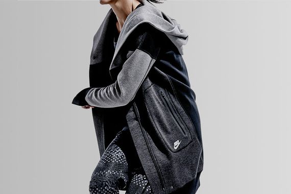 nike-wmns-tech fleece-colorblock collection_02
