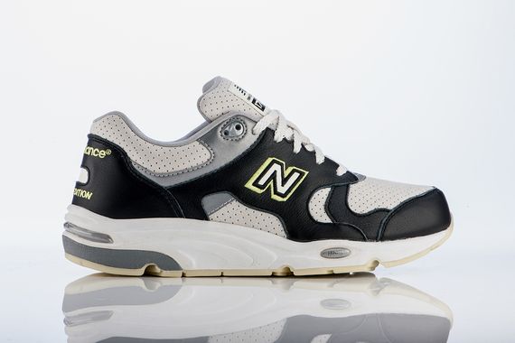 barneys new york-new balance-1700_02