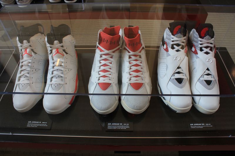 michael-jordan-building-portland_07_result