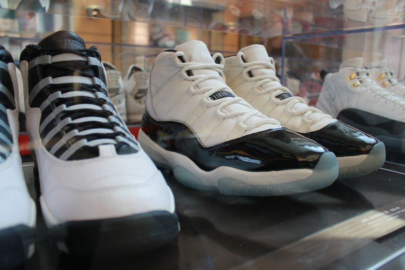 michael-jordan-building-portland_22_result