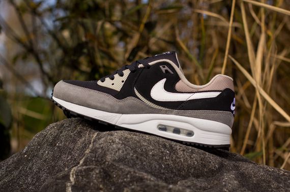 nike-air max light essential-pewter_03