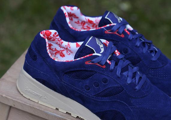 saucony-bodega-shadow 6000-sweater disc_14