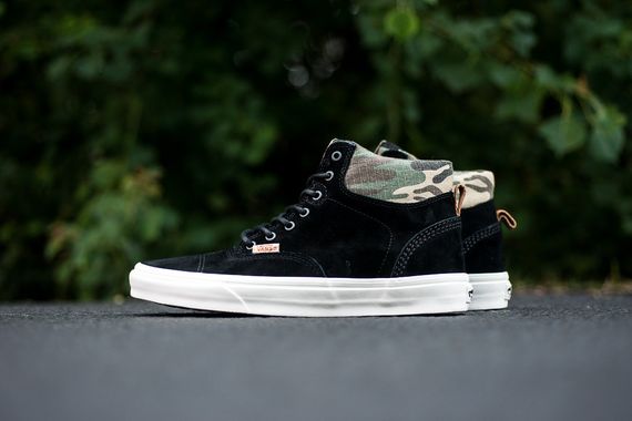 vans-era hi-black-camo_02