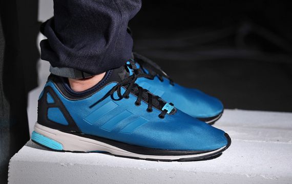 adidas-zx flux-hero blue