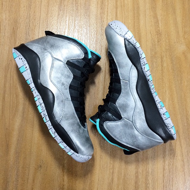 air-jordan-10-retro-lady-liberty-1