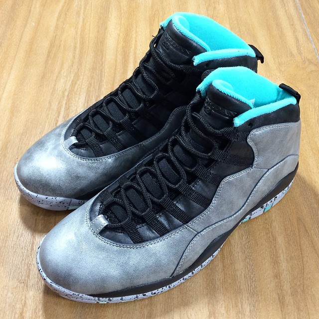 air-jordan-10-retro-lady-liberty-2