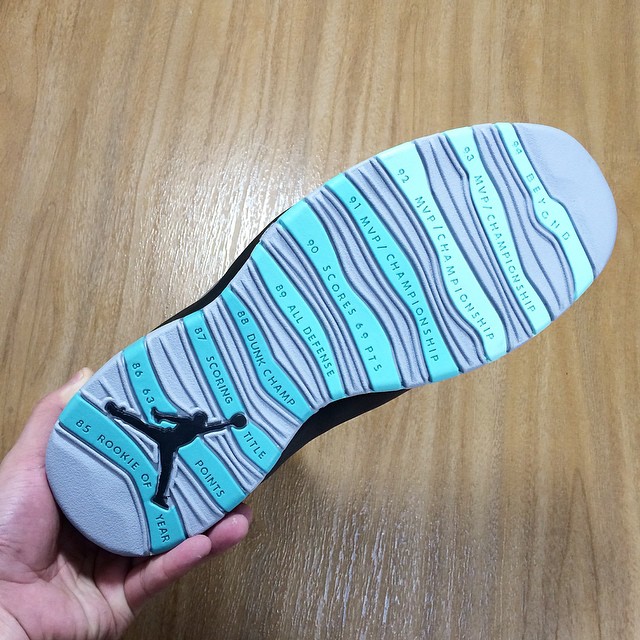 air-jordan-10-retro-lady-liberty-6
