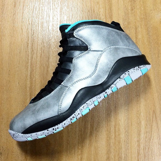 air-jordan-10-retro-lady-liberty