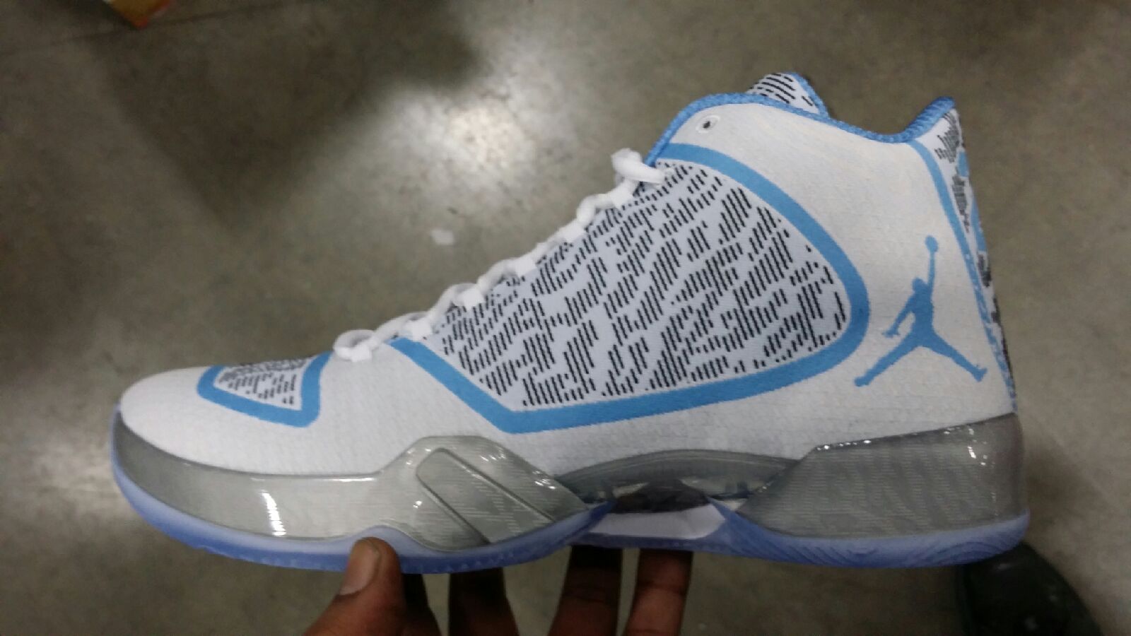 air-jordan-ultimate-gift-of-flight.jpg_04