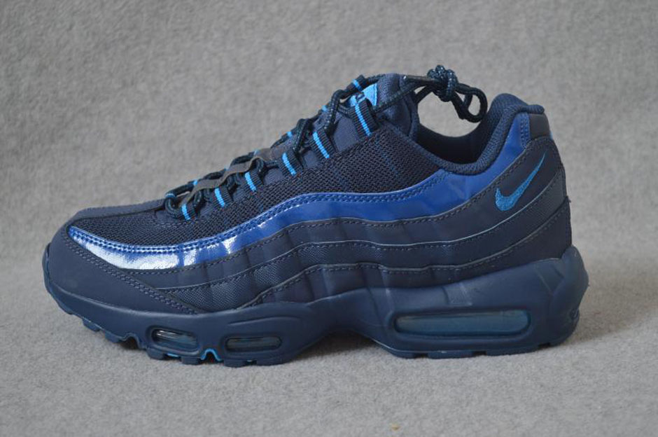 nike-air-max-95-holiday-2015-preview-05