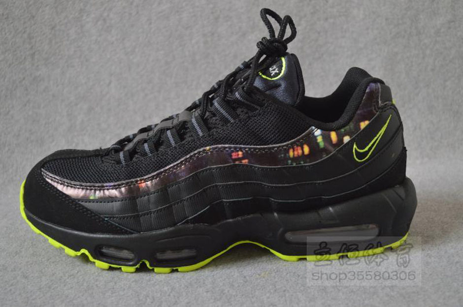 nike-air-max-95-holiday-2015-preview-09