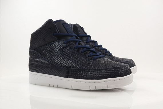 nike-air python-holiday14