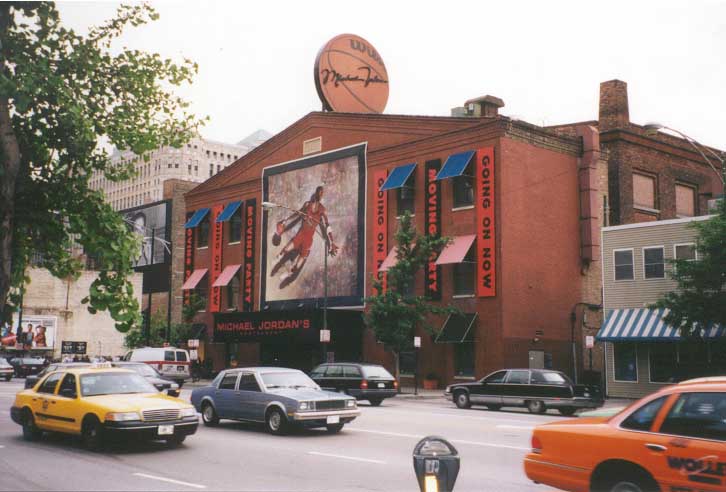 Michael_jordans_restaurant