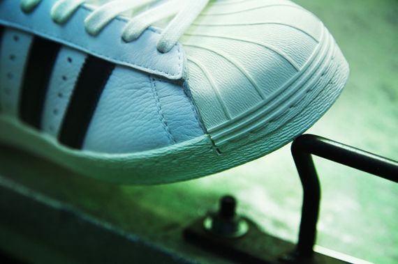 adidas consortium-superstar-made in france_02