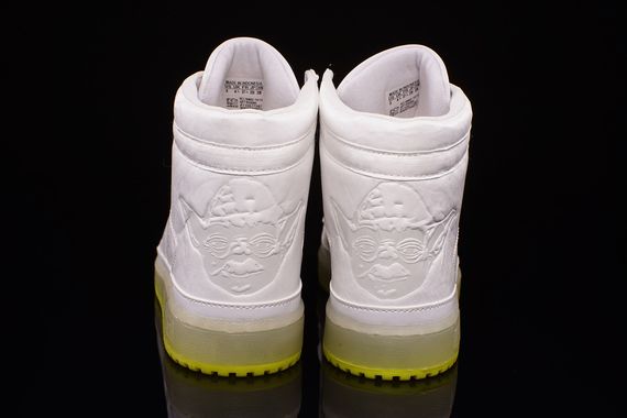 adidas originals kids-star wars-top ten hi-yoda_04