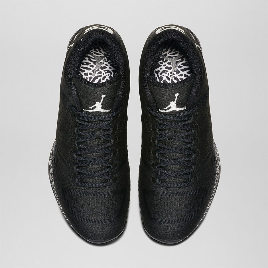 air-jordan-xx9-black-white_02