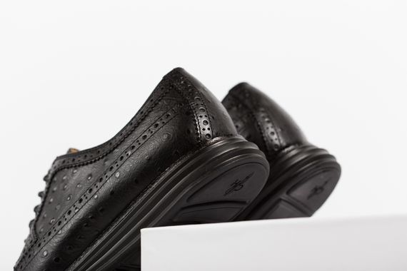 cole haan-lunar grand wingtip-ostrich pack_06