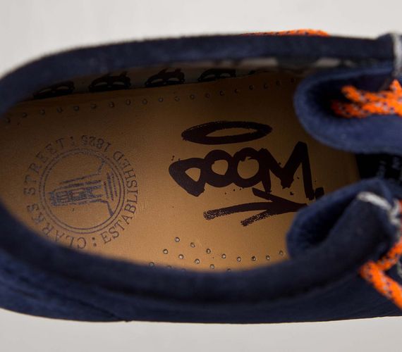 mf doom-clarks-wallabee-navy-orange_07