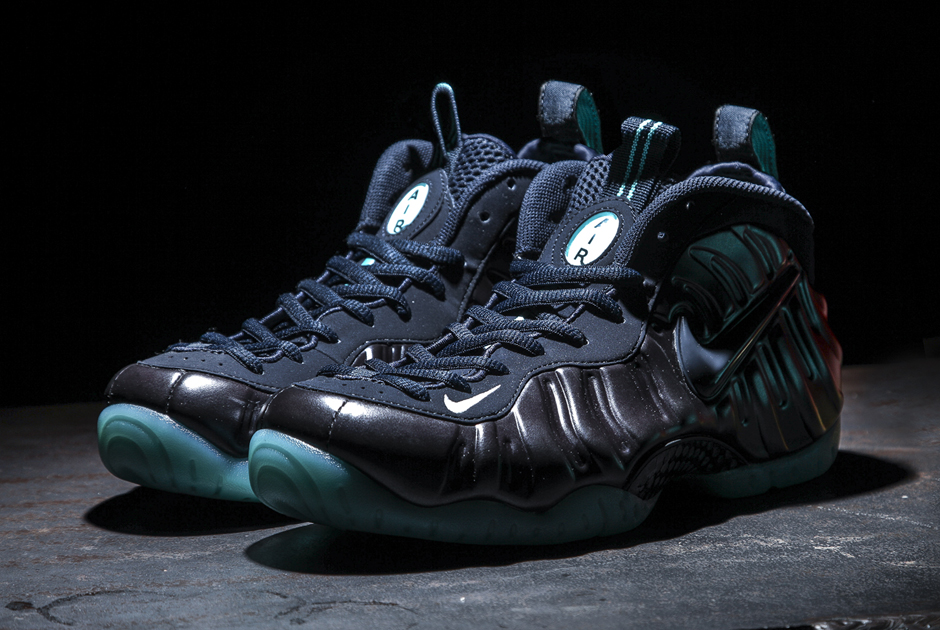 navy-aqua-nike-air-foamposite-pro-1