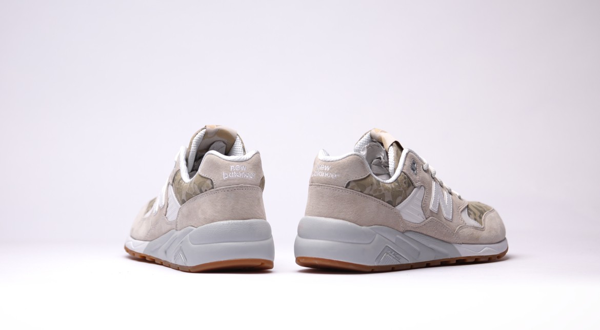 new-balance-mrt580-cw-camo-2