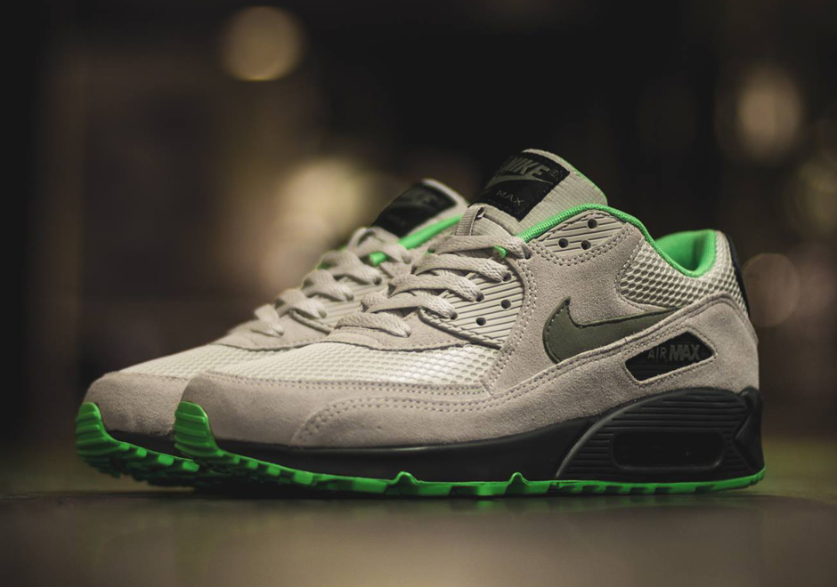 nike-air-max-90-poison-green-1