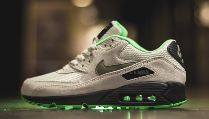 nike-air-max-90-poison-green-700x400