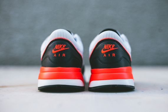 nike-air odyssey-black-gr-red_02