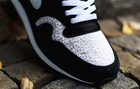 nike-air safari-black-white-grey_04