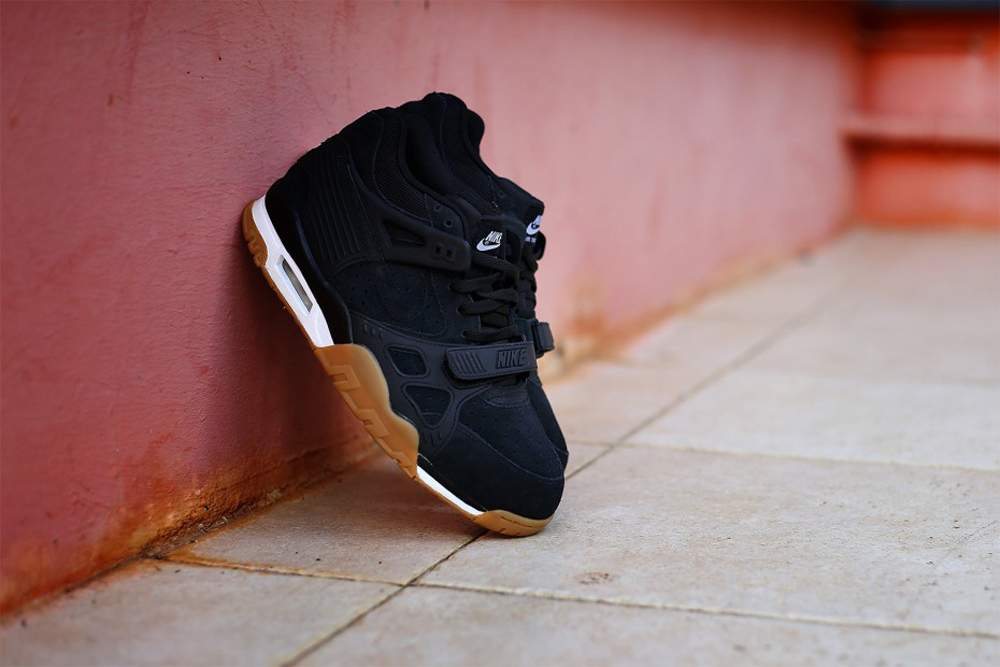 nike-air-trainer-3-gum-pack-2