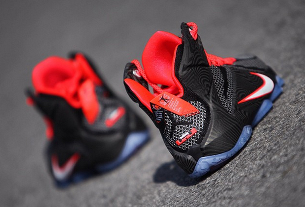 nike-lebron-12-court-vision-2