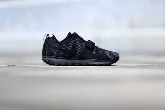 nike sb-trainerendor-black-dark grey_03