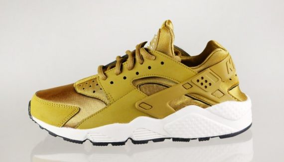 nike-wmns-air huarache-bronzine