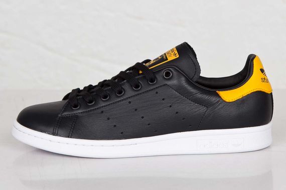 adidas-stan smith-core black-collegaiate gold_02