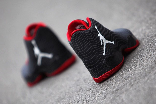 detailed-look-air-jordan-xx9-gym-red-05