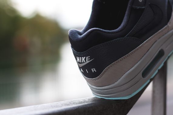 nike-air max 1 leather-ash-grey-blue_04