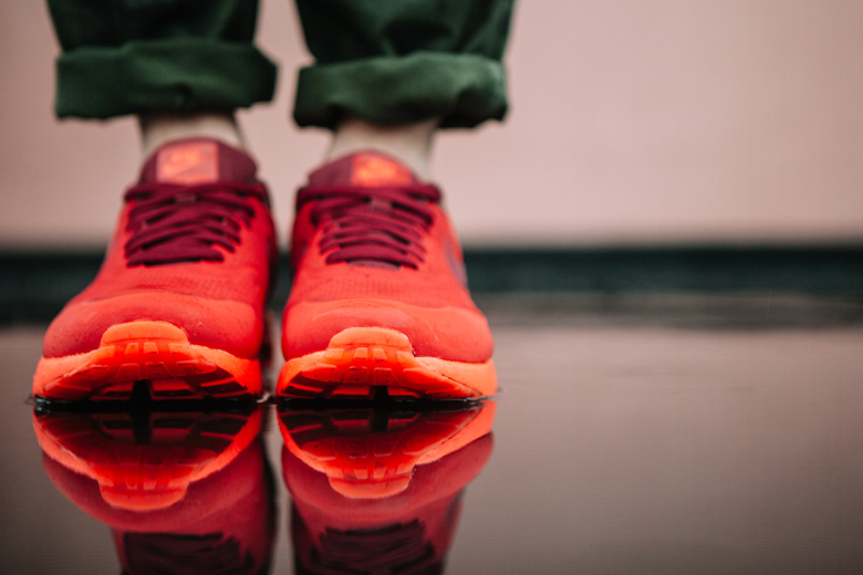 nike-air-max-1-ultra-moire-university-red-4