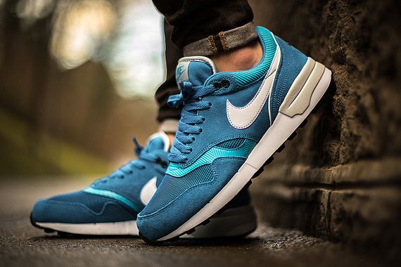 nike-air odyssey-dark electric blue_03