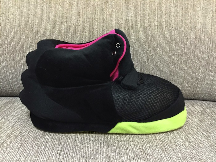 nike-air-yeezy-slippers-solar