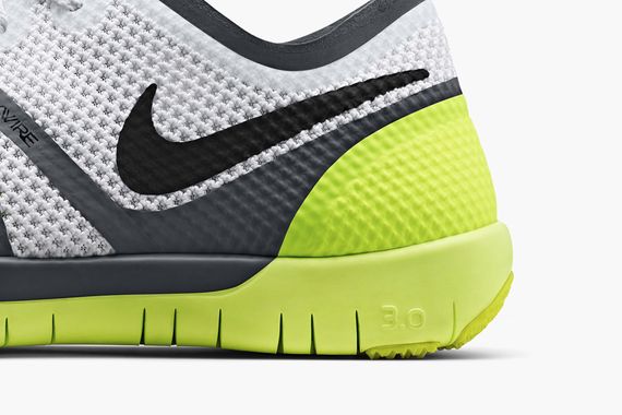 nike-free trainer 3.0-white-volt-cool grey-black_03
