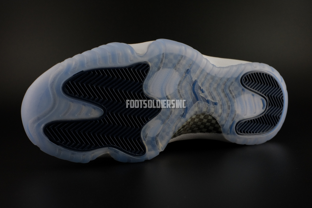 air-jordan-11-low-georgetown_03