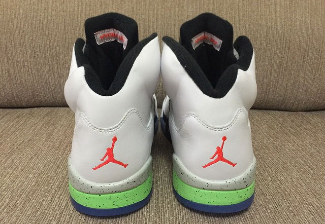 air-jordan-5-v-space-jam-3