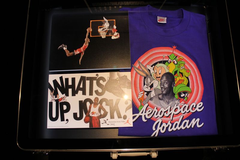 pearl-pavilion-air-jordan-michael-jordan-gallery_21_result