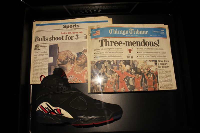 pearl-pavilion-air-jordan-michael-jordan-gallery_46_result